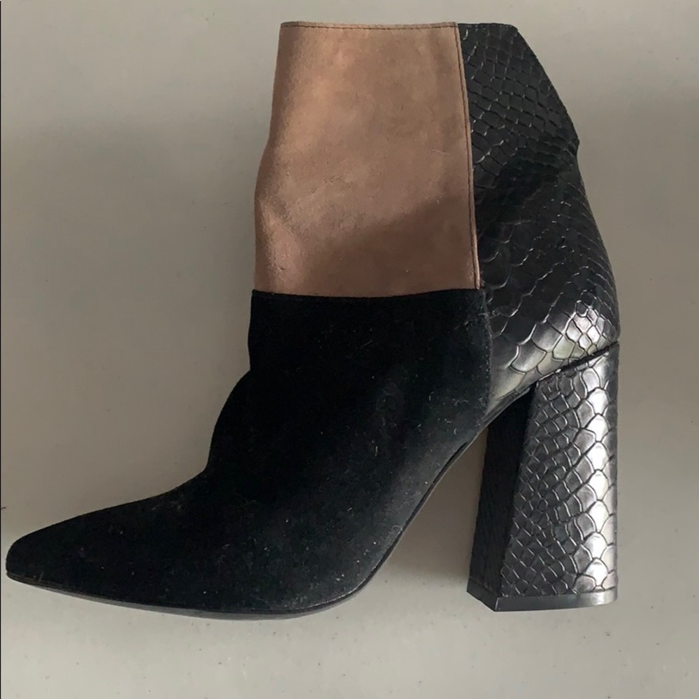 Chinese Laundry Black and Brown Ankle Boots